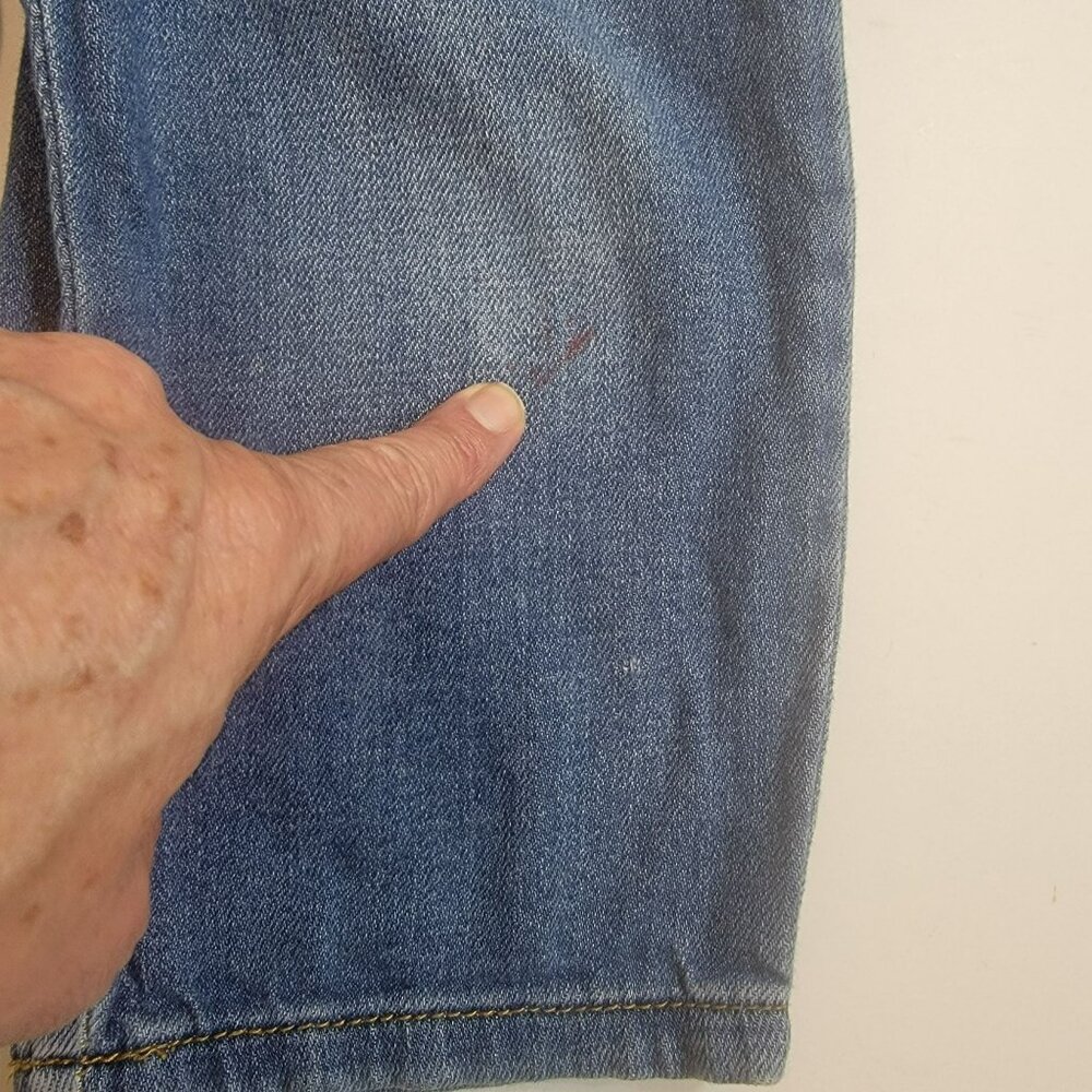 OshKosh B'Gosh Overalls, Toddler 3T, Denim Blue, Snap Button, Classic, GUC - Picture 7 of 13